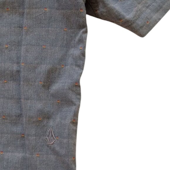 Volcom Men’s XL Button-Up Shirt Gray Blue Embroidered Dots Short Sleeve - Picture 3 of 11